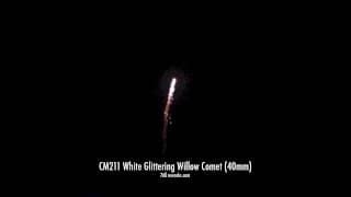 CM211 White Glittering Willow Comet (40mm)